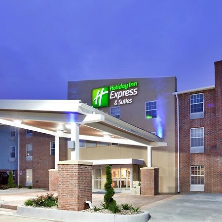 Holiday Inn Express Hotel & Suites North Kansas City By Ihg Εξωτερικό φωτογραφία