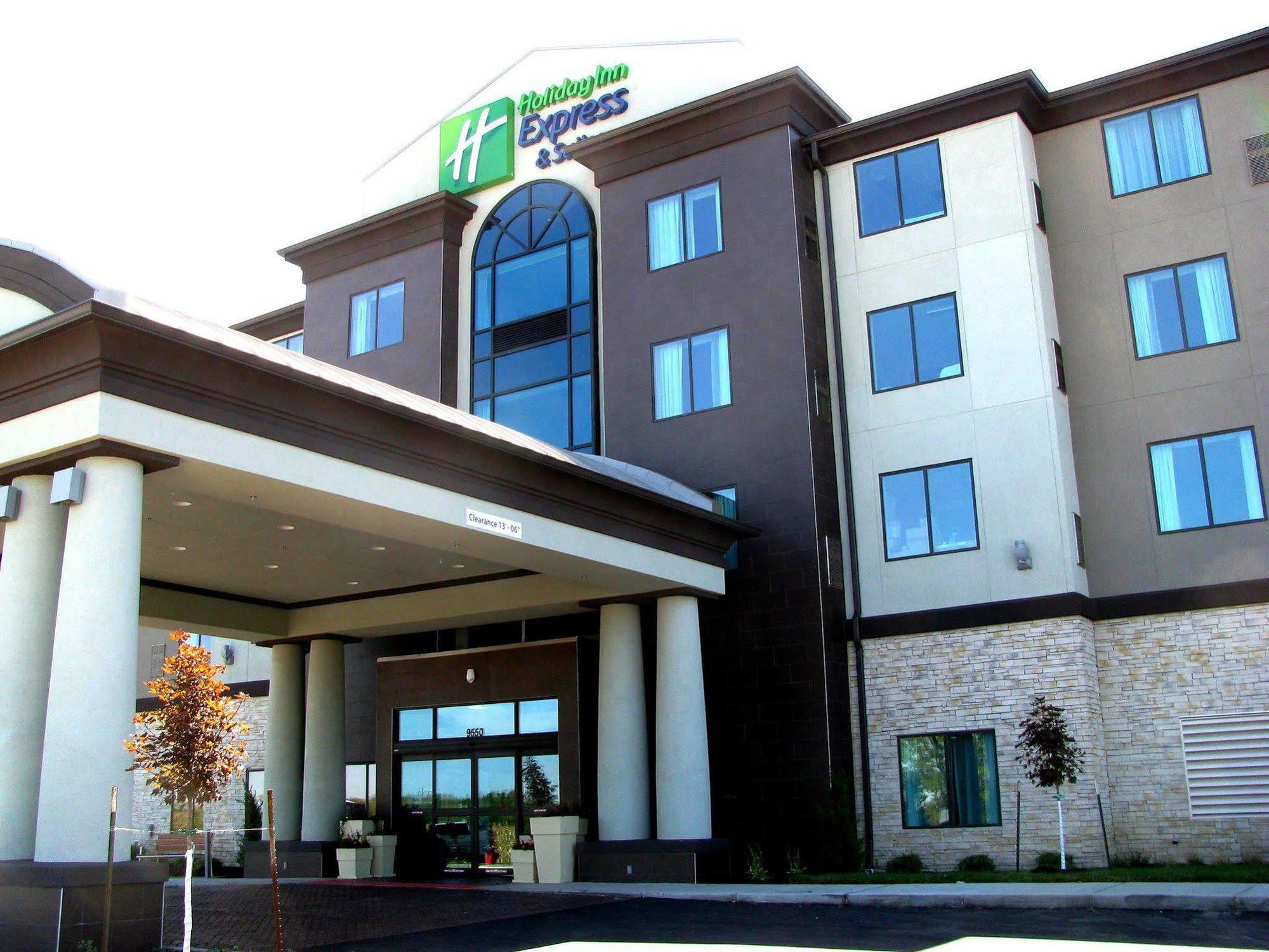Holiday Inn Express Hotel & Suites North Kansas City By Ihg Εξωτερικό φωτογραφία