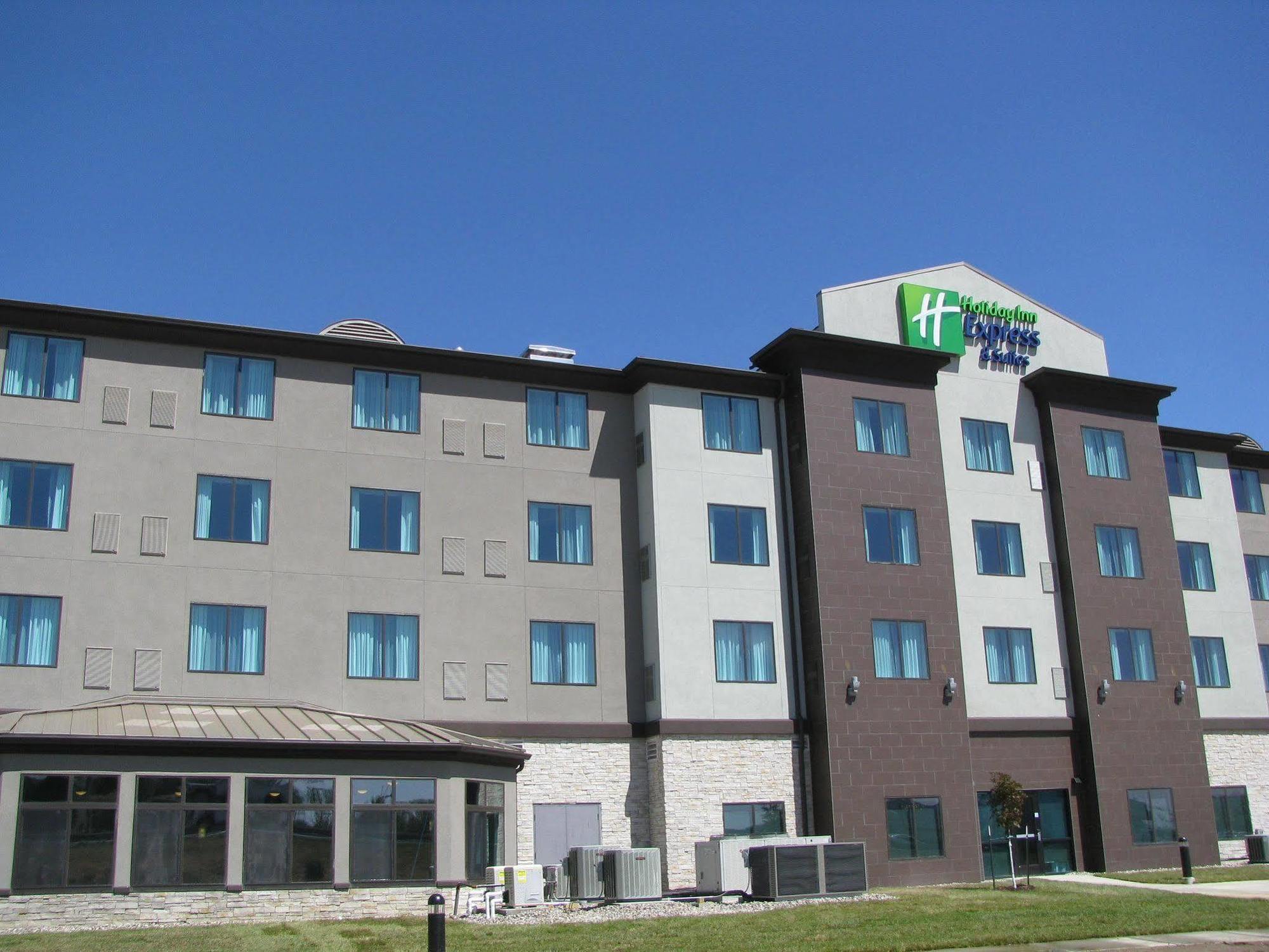 Holiday Inn Express Hotel & Suites North Kansas City By Ihg Εξωτερικό φωτογραφία