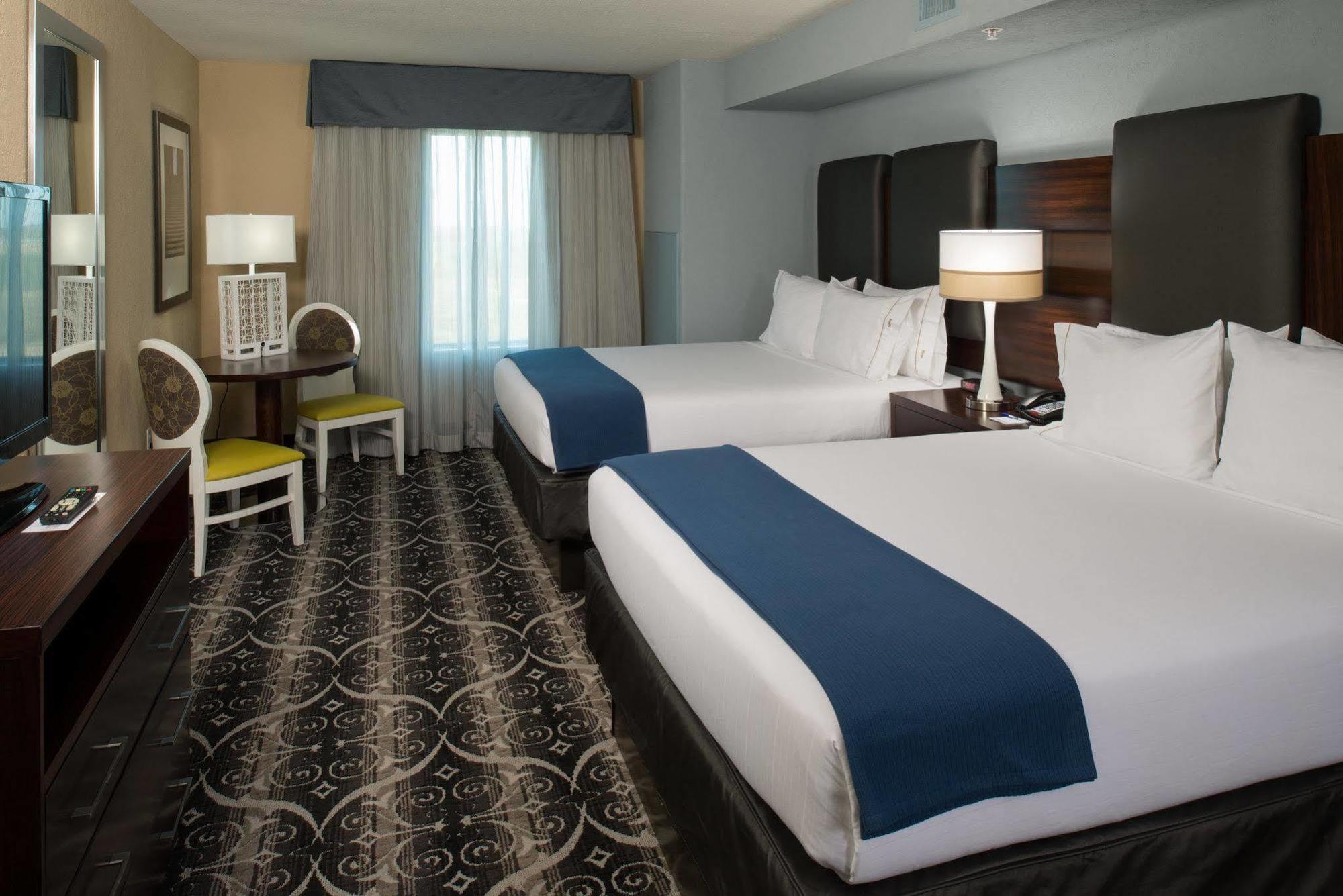 Holiday Inn Express Hotel & Suites North Kansas City By Ihg Εξωτερικό φωτογραφία