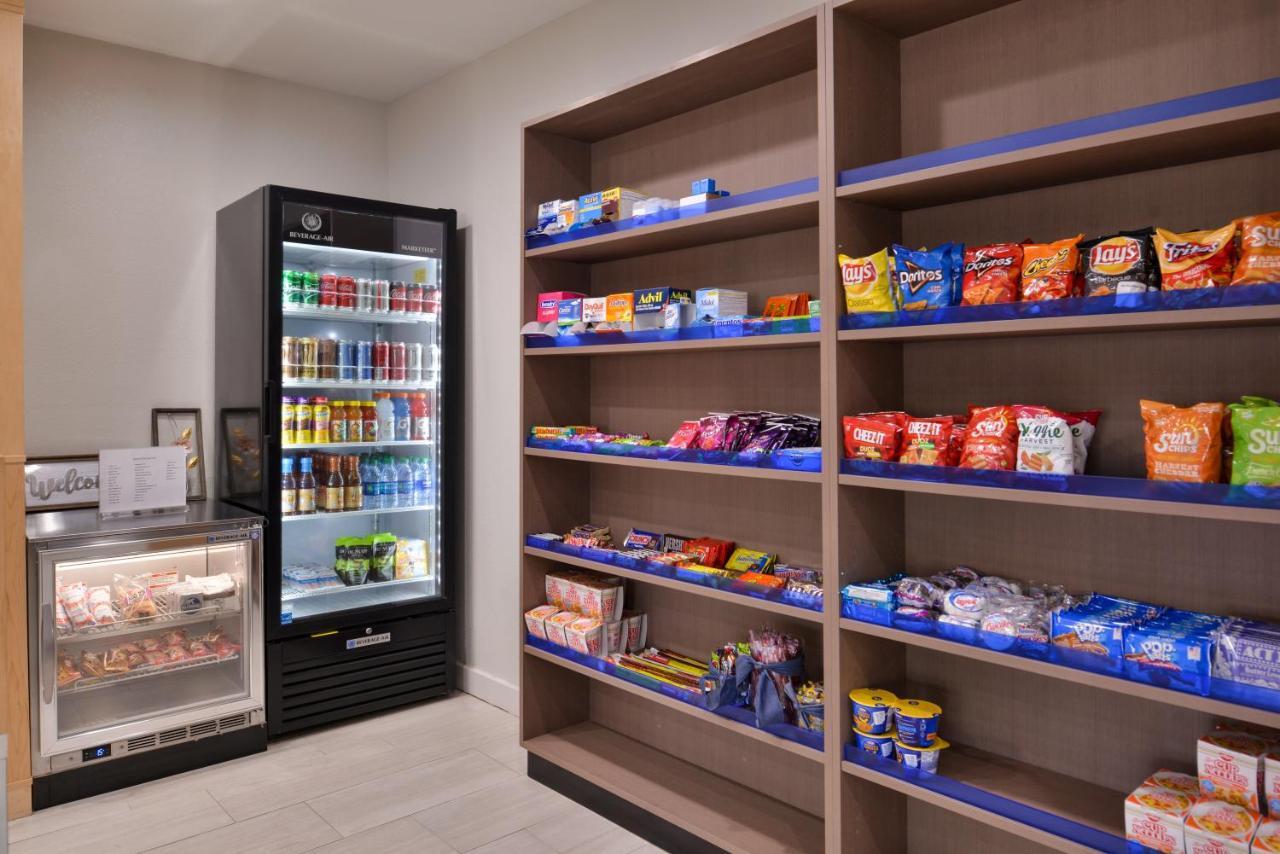 Holiday Inn Express Hotel & Suites North Kansas City By Ihg Εξωτερικό φωτογραφία