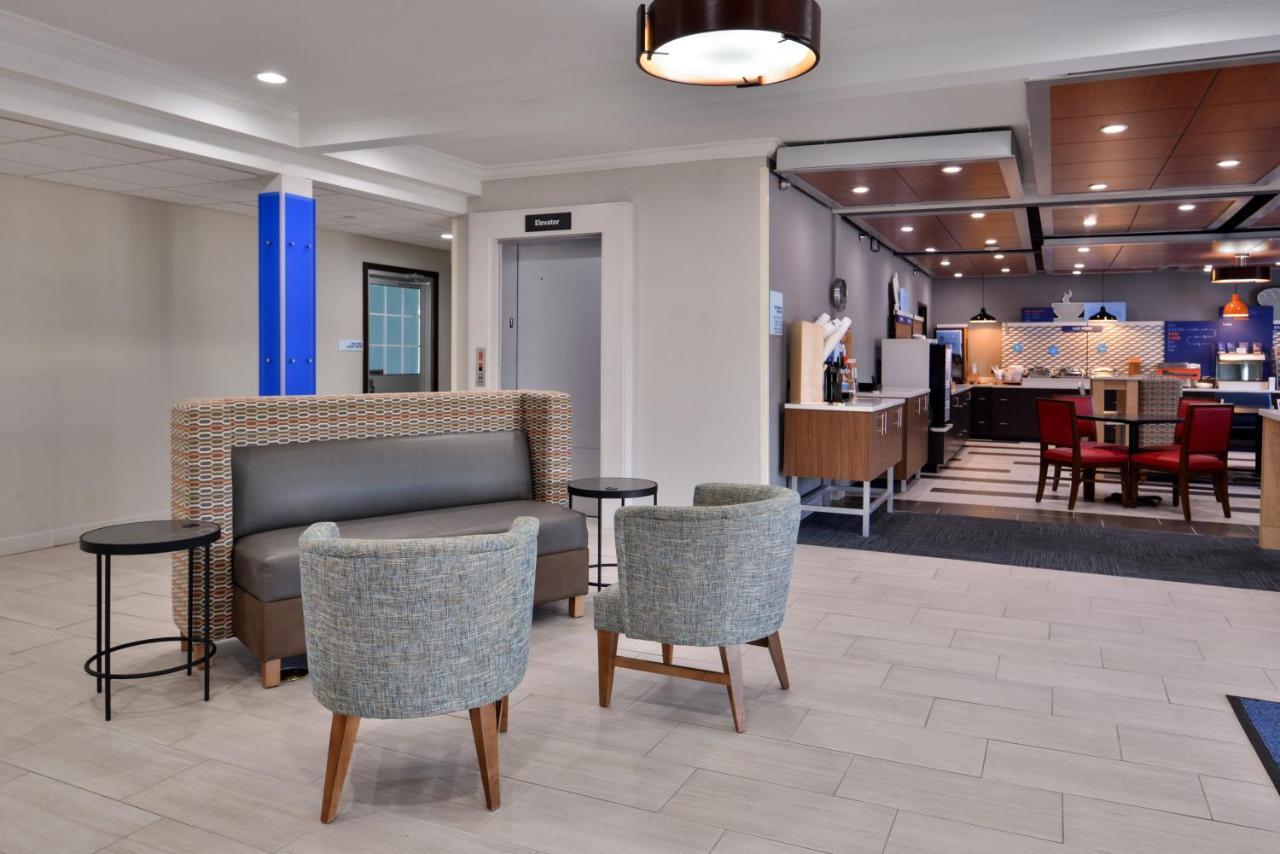 Holiday Inn Express Hotel & Suites North Kansas City By Ihg Εξωτερικό φωτογραφία