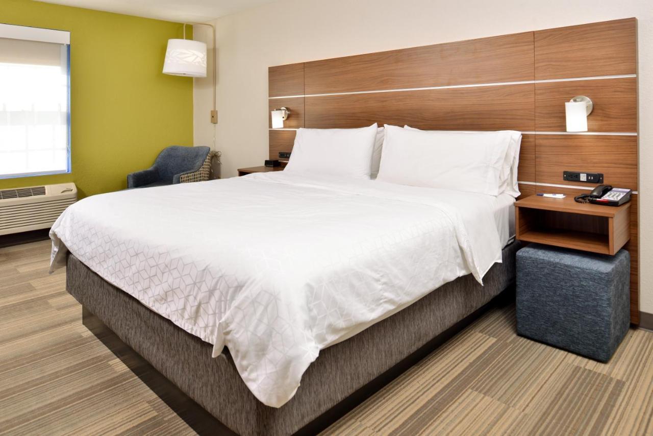 Holiday Inn Express Hotel & Suites North Kansas City By Ihg Εξωτερικό φωτογραφία