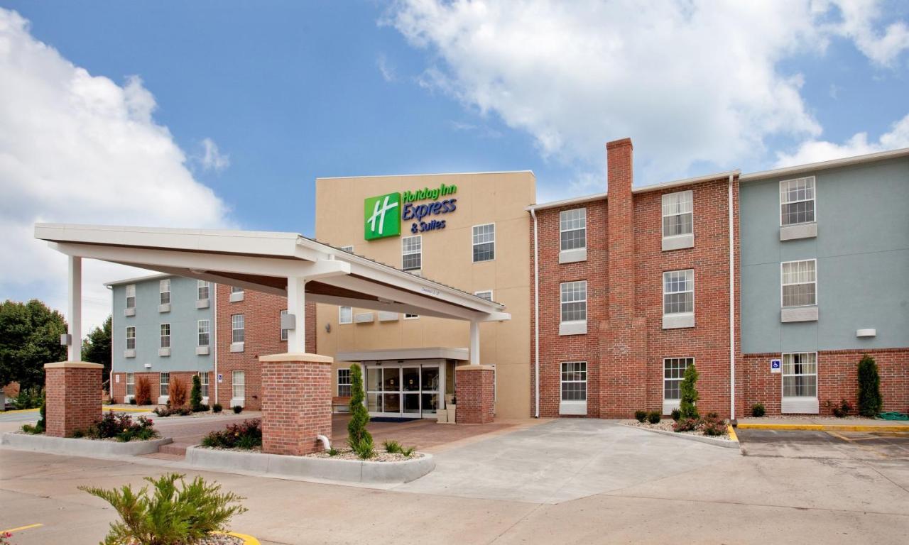 Holiday Inn Express Hotel & Suites North Kansas City By Ihg Εξωτερικό φωτογραφία